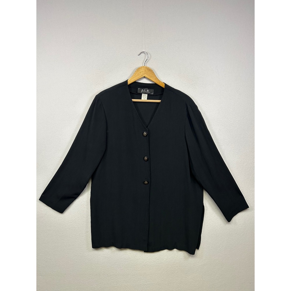ACW Design Minimalist Professional Women Large Black V-Neck Button Front Blouse